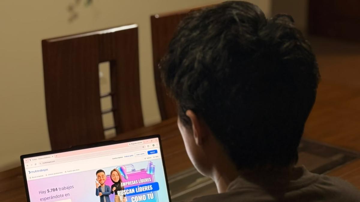 Más de 100 empresas ofrecerán vacantes en feria virtual de empleo hasta el 25 de octubre; así puede postular
