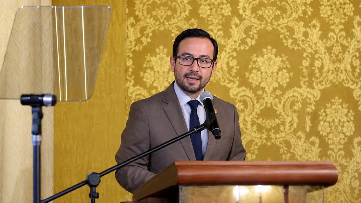 Aldrin Gómez, actual secretario de la Presidencia, es el nuevo delegado de Daniel Noboa ante el Sercop