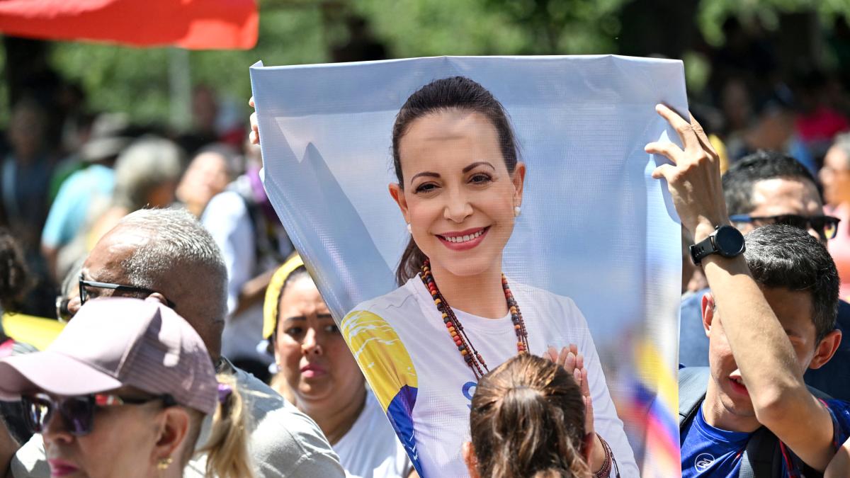 Oposición venezolana ratifica el liderazgo de María Corina Machado y presenta acuerdo para la reconstrucción del país