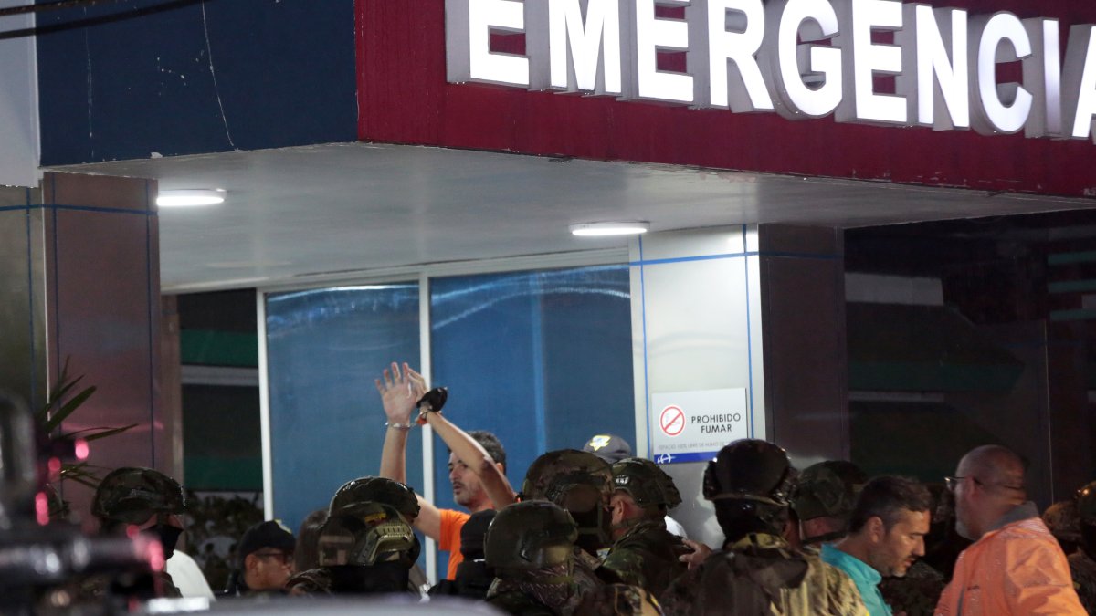 Aquiles Álvarez niega estar detrás de huelga de hambre en prisión y exige peritaje de una carta